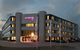 Moxy Amsterdam Schiphol Airport Hotel Хоофдорп Exterior photo