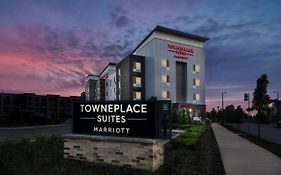 Towneplace Suites By Marriott Milwaukee Оук Крийк Exterior photo