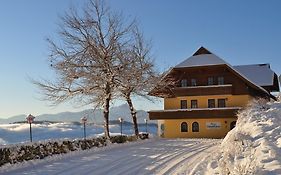 Mathiasl Panorama Ferienwohnungen Боденсдорф Exterior photo