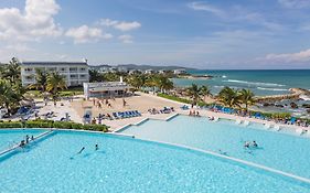 Grand Palladium Jamaica Resort & Spa All Inclusive Лусея Exterior photo