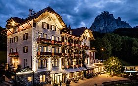 Grand Hotel Wolkenstein Селва ди Вал Гардена Exterior photo