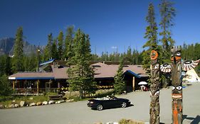 Sunwapta Falls Rocky Mountain Lodge Джаспър Exterior photo