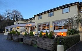 Reigate Manor Hotel Exterior photo