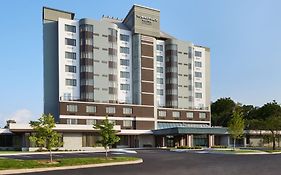Towneplace Suites By Marriott Toronto Оуквил Exterior photo
