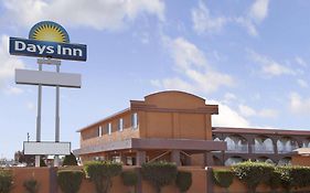 Days Inn By Wyndham Сокоро Exterior photo