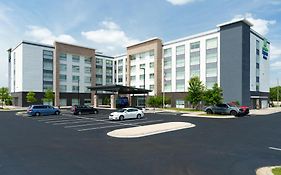 Holiday Inn Express & Suites - Mall Of America - Msp Airport, An Ihg Hotel Блумингтън Exterior photo