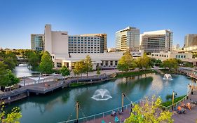 Hilton Dallas/Plano Granite Park Hotel Exterior photo