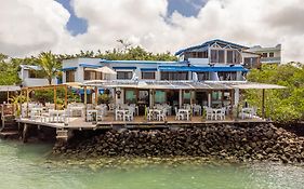Blu Galapagos Sustainable Waterfront Lodge Пуерто Айора Exterior photo
