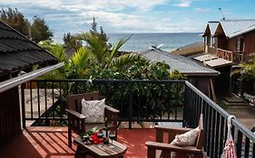 Ngahu Bungalows Alojamiento Frente Al Mar En El Centro De Rapa Nui Ханга Роа Exterior photo