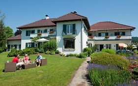 Villa Konstanze Velden am Wörthersee Exterior photo