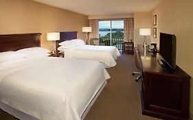 Sheraton Louisville Riverside Hotel Джеферсънвил Room photo