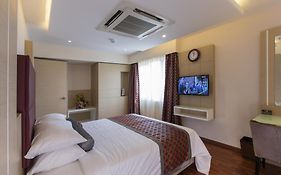 The President Hotel Бангалор Room photo
