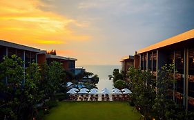 Renaissance Pattaya Resort & Spa На Джомтиен Exterior photo