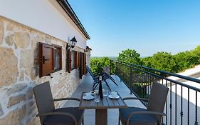 Pet-Friendly Holiday Home With Jacuzzi Slivnica Exterior photo