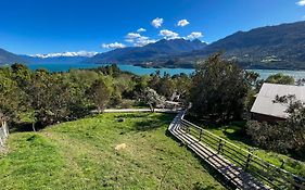 Patagonia Nativa Bed & Breakfast Кочамо Exterior photo