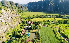 Trang An Lotus Lake Homestay Нин Бин Exterior photo