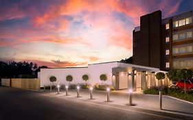 Holiday Inn London - Gatwick Airport, An Ihg Hotel Хорли Exterior photo