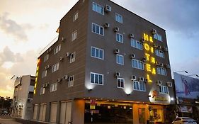 Mornington Hotel Medan Ипох Exterior photo