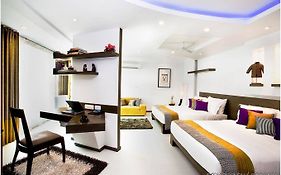 Melange Astris Aparthotel Бангалор Room photo