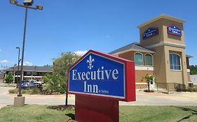 Executive Inn And Suites Тилер Exterior photo