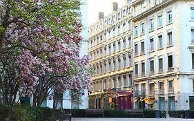 Hotel Des Celestins Лион Exterior photo