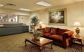 Howard Johnson Inn & Suites Калъмбъс Interior photo