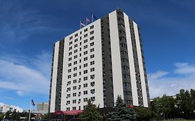 Inlet Tower Hotel & Suites Анкъридж Exterior photo