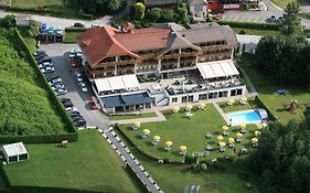 Dei Hotel Schoenblick Velden am Wörthersee Exterior photo