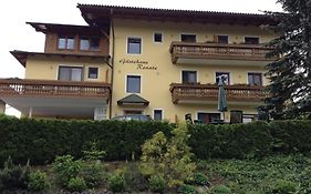 Gaestehaus Renate Hotel Velden am Wörthersee Exterior photo