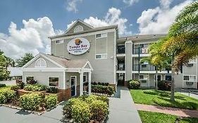 Tampa Bay Extended Stay Hotel Ларго Exterior photo