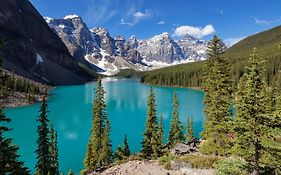 Moraine Lake Lodge Лейк Луис Exterior photo