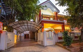 Redstone Villa And Suites Бангалор Exterior photo