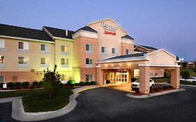 Fairfield Inn & Suites Уитвил Exterior photo