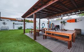 Incosta Surf House Hostel Коста да Капарика Exterior photo