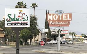 Toppers Motel Taft Exterior photo