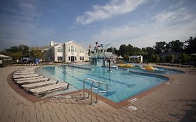 The Colonies At Williamsburg Hotel Exterior photo