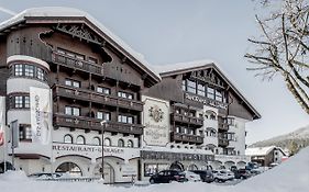 Das Kaltschmid - Familotel Tirol Зеефелд в Тирол Exterior photo
