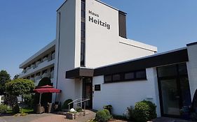 Pension Haus Heitzig Hotel Липщат Exterior photo