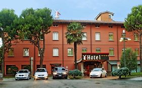 Hotel Molino Rosso Имола Exterior photo