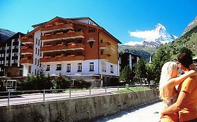 Alpine Hotel Perren Цермат Exterior photo