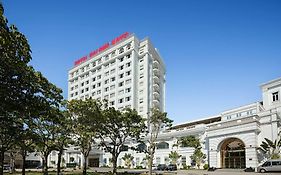 Royal Halong Hotel Ха Лонг Exterior photo