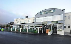 The Titan Hotel Клайдбанк Exterior photo