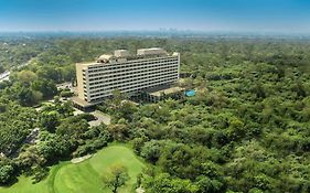 The Oberoi New Delhi Hotel Exterior photo