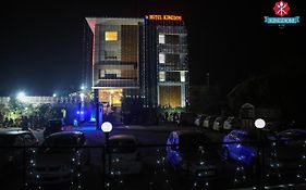 Kingdom Hotel Moga Exterior photo