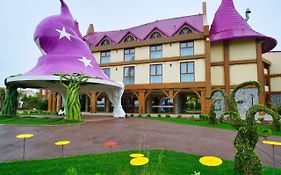 Gardaland Magic Hotel Кастелнуово дел Гарда Exterior photo