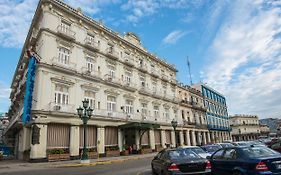 Hotel Inglaterra Хавана Exterior photo