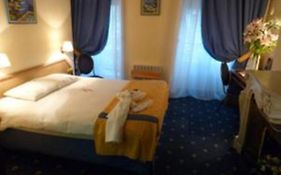 Hotel Foch Лион Room photo