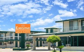Executive Inn & Kitchenette Suites-Игъл Пас Exterior photo