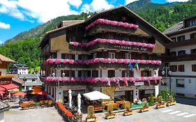 Hotel Alle Alpi Алеге Exterior photo