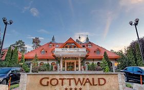 Hotel Gottwald Тата Exterior photo